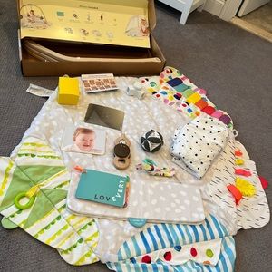 Lovevery The Play Gym | Arch, Mat, Tent, & Toys